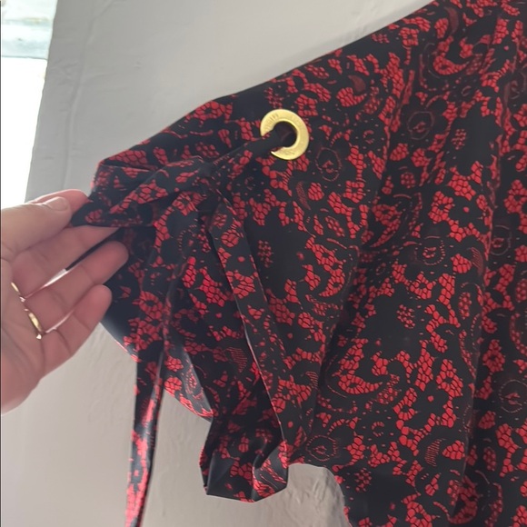 MICHAEL Michael Kors Red and Black Blouse 13 - Picture 2 of 9